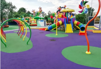 Более 500&nbsp;м&sup2;